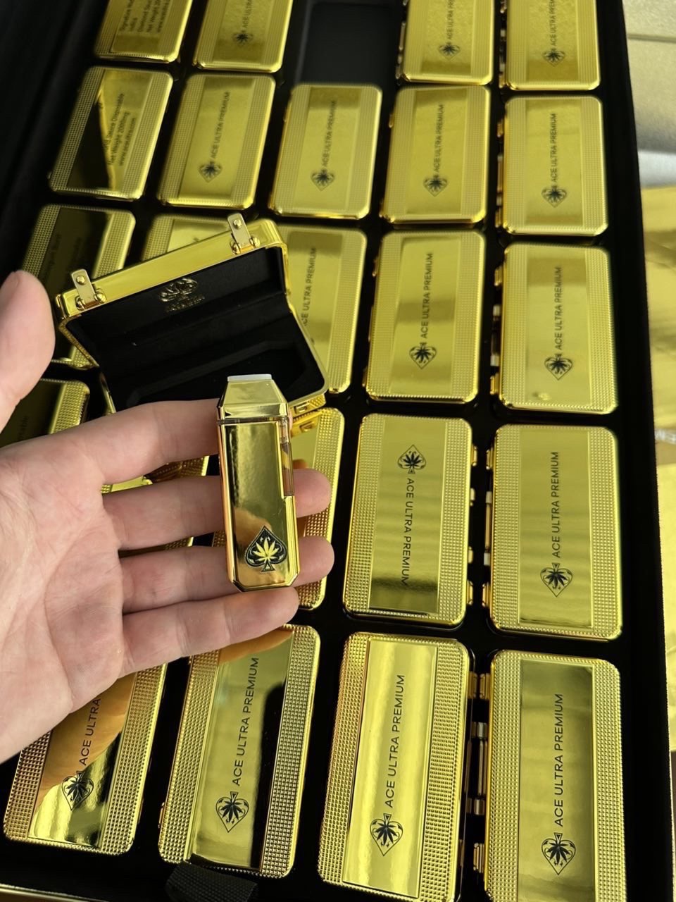 Ace Disposable Gold Edition